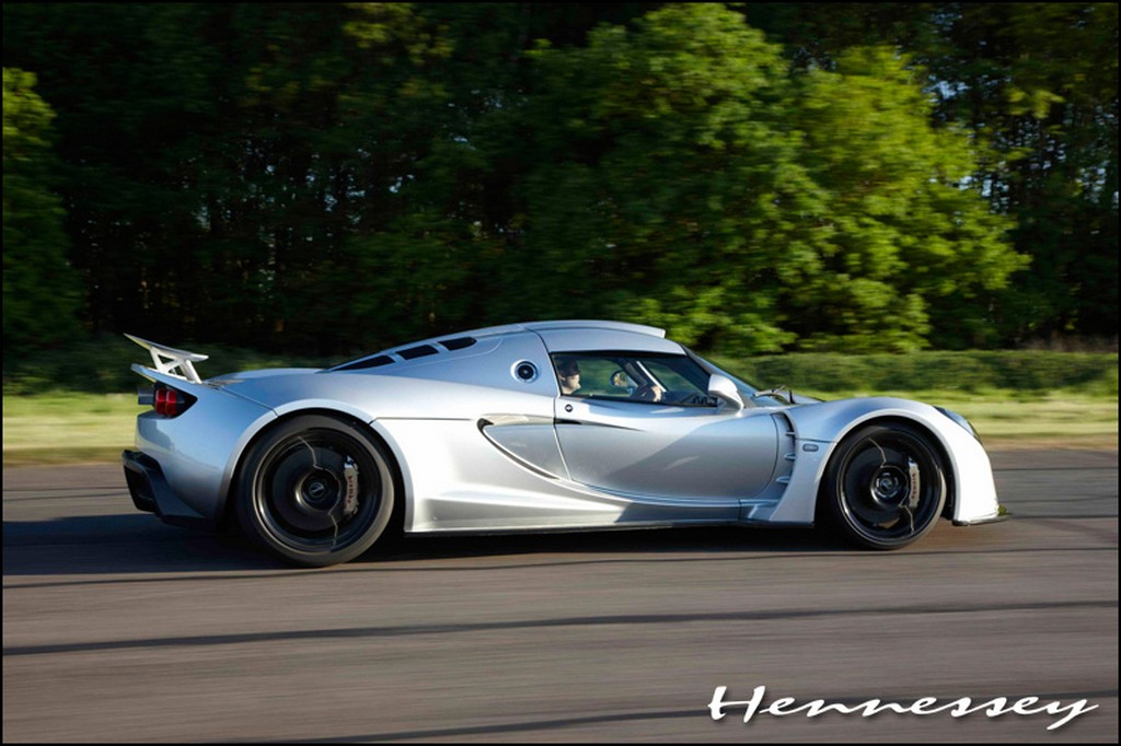 http://www.gtspirit.com/wp-content/gallery/2011_hennessey_venom_gt_chassis_number_01/2011_hennessey_venom_gt_chassis_number_01_011.jpg