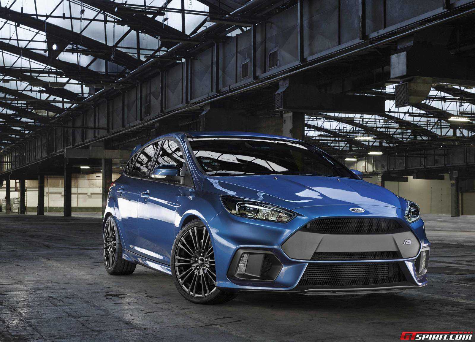 2016-ford-focus-rs-images-5.jpg