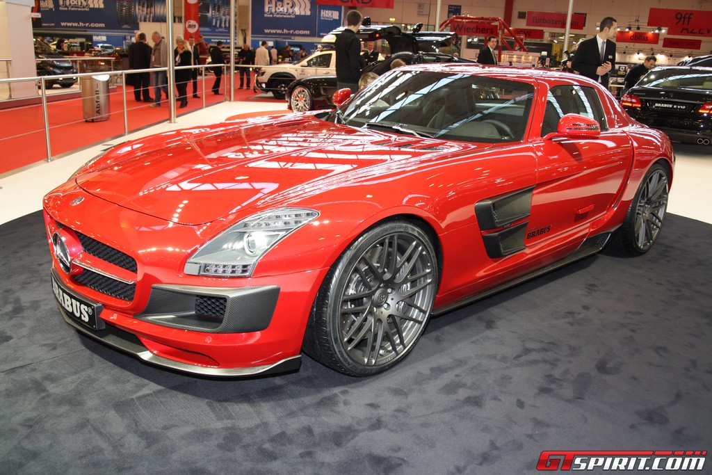 also find 14 highres pictures of the in August presented SLS AMG Widestar