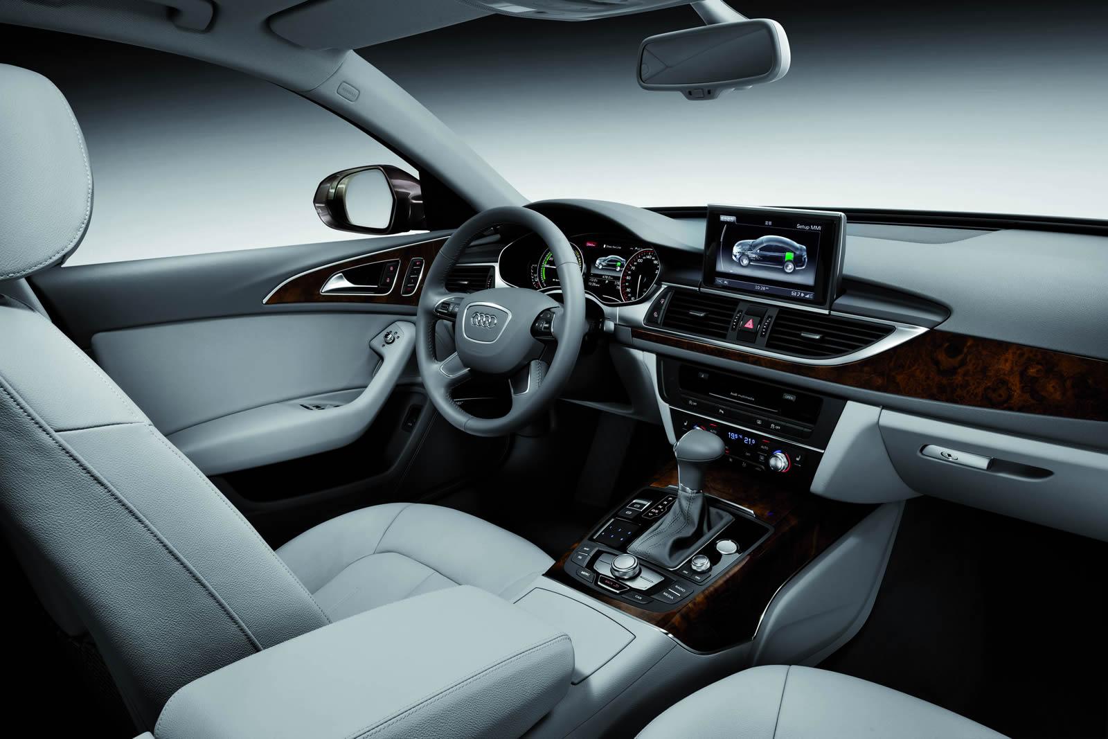 Фото салона Audi A6 L e-tron 2012 года