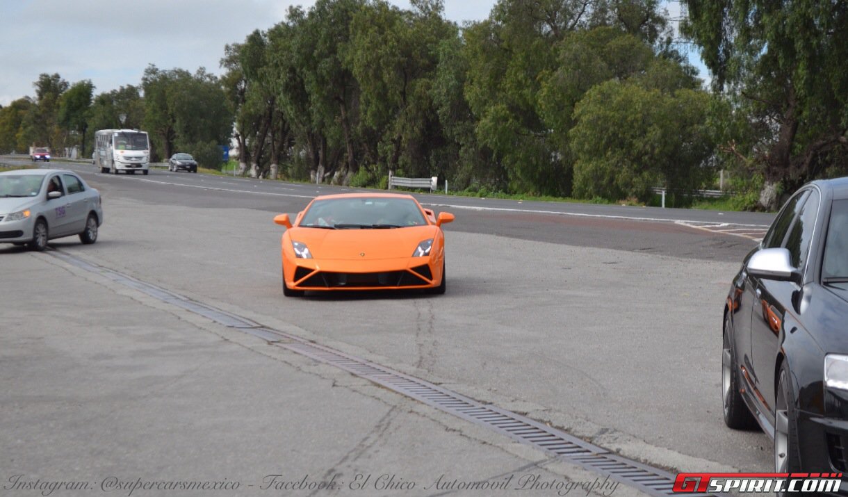 Фото | Оранжевая Lamborghini Gallardo