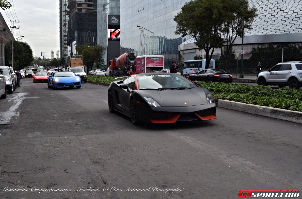 Фото | Чёрный матовый Lamborghini Gallardo