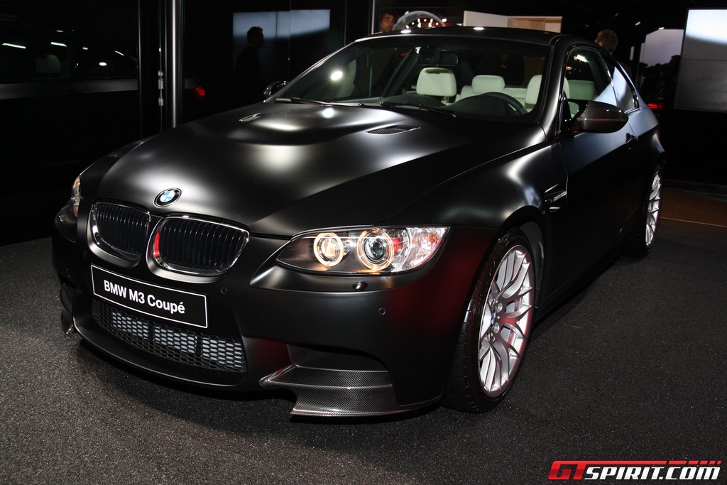 At the BMW stand we saw this unique BMW M3 E92 in Matt Black and with a