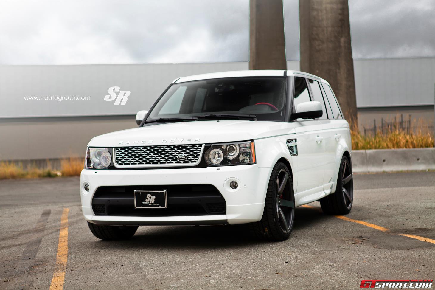 Range Rover Autobiography by SR Auto Group Photo 3