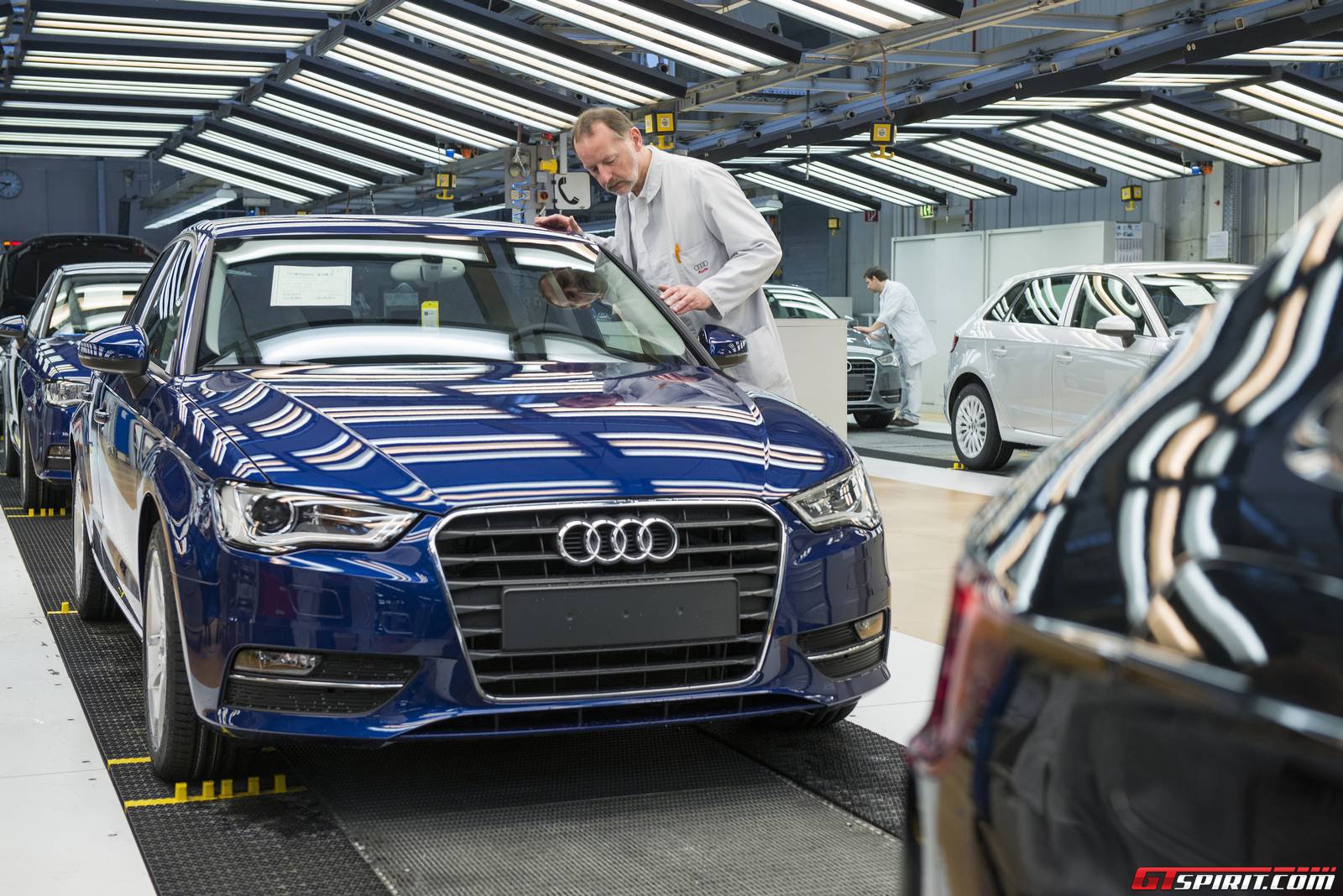 Завод Audi в Германии