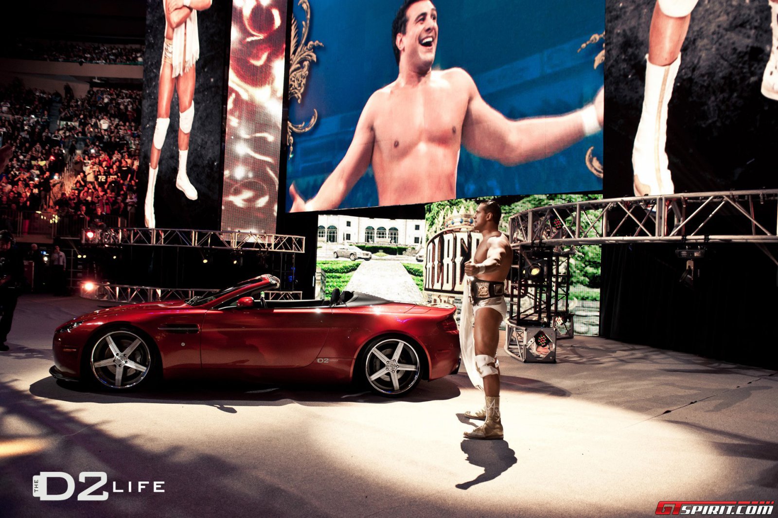 WWE Superstar Alberto Del Rio and his Aston Martin Vantage on D2Forged Wheels Photo 17