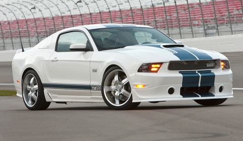 With up to 624 horsepower on tap via an optional R tune the 2011 Shelby