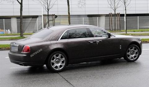 2005 Rolls Royce Phantom With Extended Wheelbase. Rolls Royce Ghost