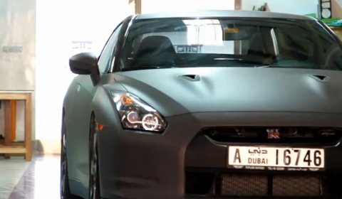 Video Matt Black Nissan R35 GTR in Dubai