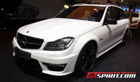 MercedesBenz has released their facelifted C63 AMG to the public at the