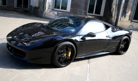Ferrari  Italia on Latest In The List Is This Ferrari 458 Italia Black Carbon Edition