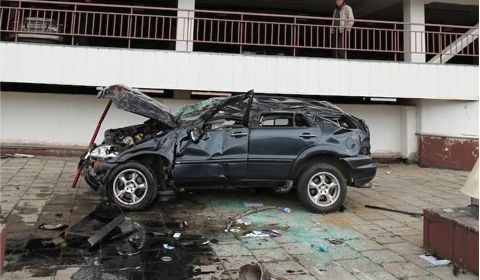 Car Crash Brabus ML in Minsk The following crash happened in the Belarusian