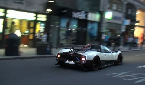More videos from London today this time we've got a Pagani Zonda Cinque
