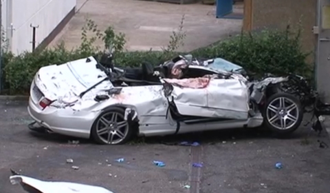 Mercedez Benz on Car Crash  18 Year Old Wrecks Mercedes Benz E350 Convertible