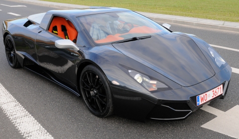 Video Arrinera Polish Supercar in Action