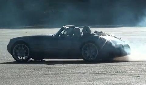 Today YouTube member Ruben posted a video of a Wiesmann MF3 Roadster 