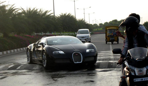 Bugatti on Bugatti Veyron Vs Speed Bump
