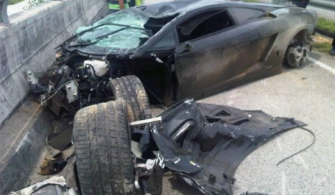 Car Crash Lamborghini Gallardo LP5604 Wrecked in Subang Malaysia