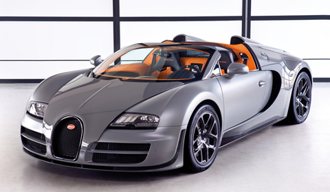 Bugatti on Bugatti Officially Unveiled The Veyron Grand Sport Vitesse At The 2012