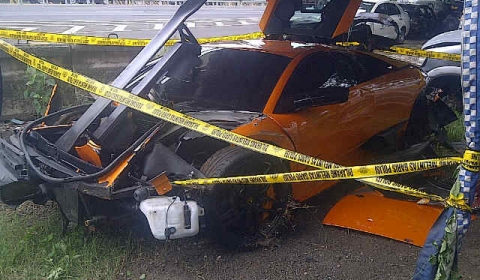 Car Crash Lamborghini Murcielago LP6704 SV in Indonesia