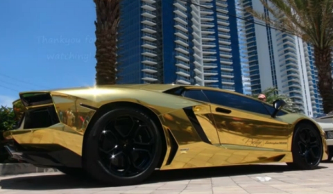 Lamborghini on 2012 Lamborghini Aventador Lp700 4 To Be Foil Wrapped In Chrome Gold