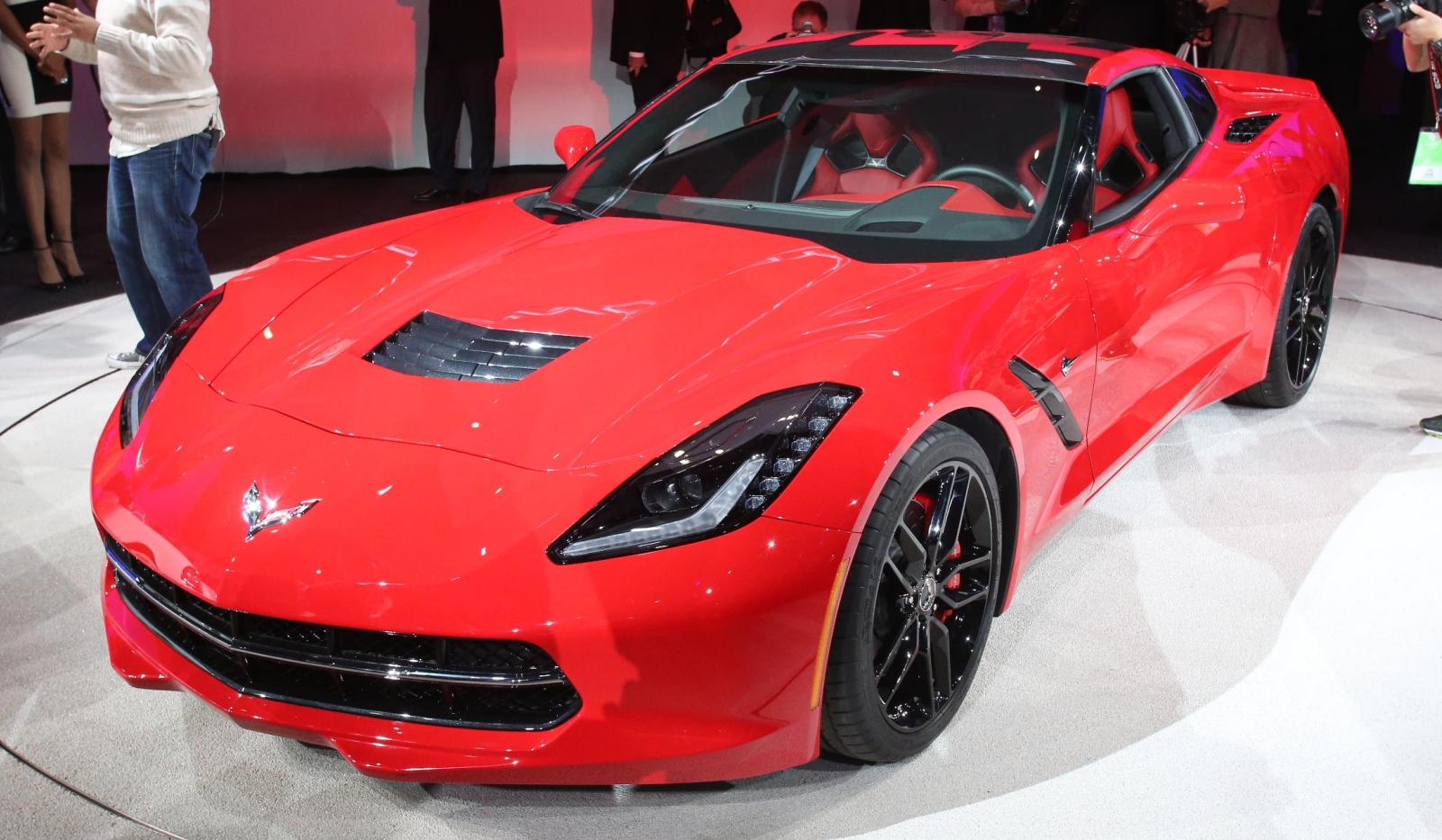 Detroit-2013-Corvette-Stingray.jpg
