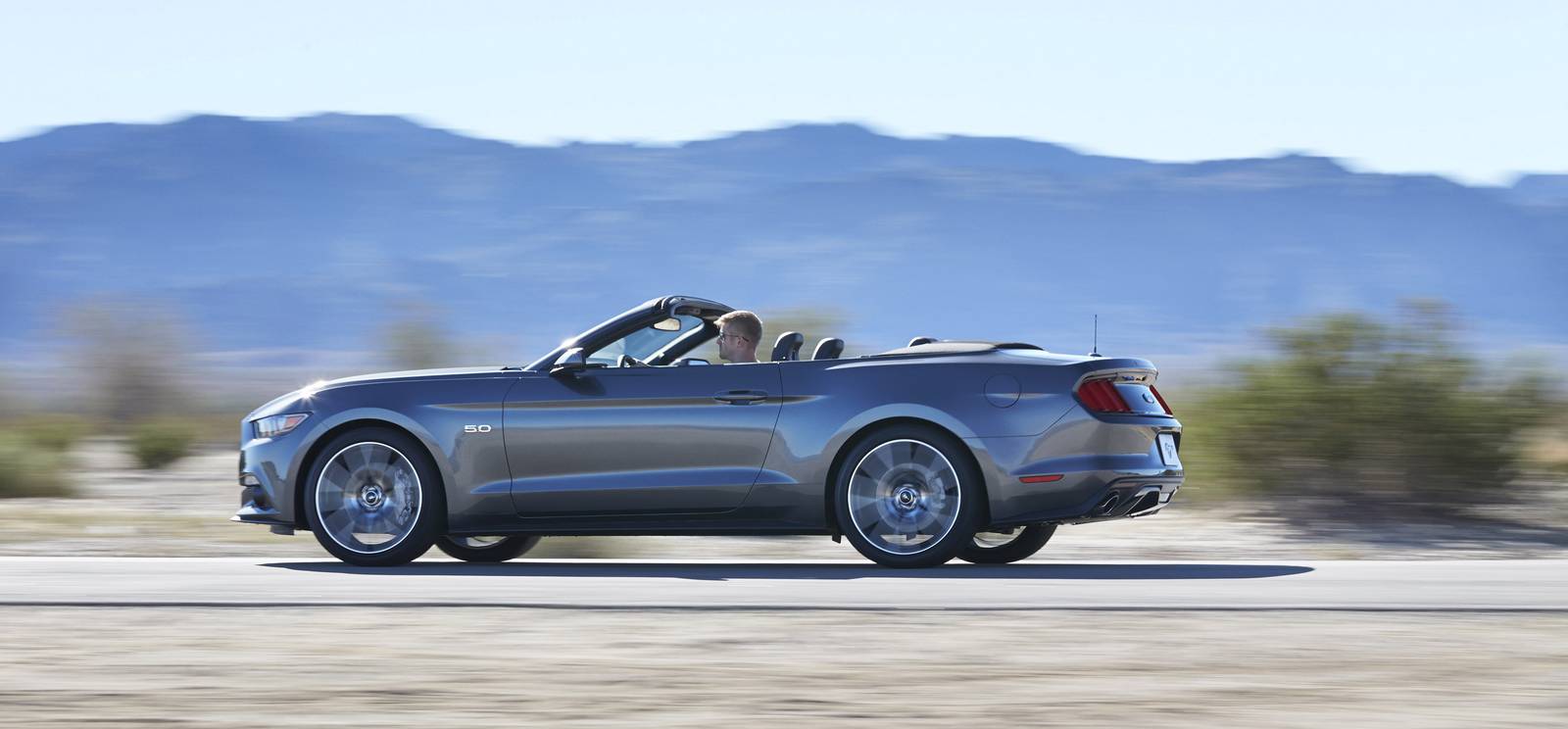 Mustang GT de 2015 (fuente: www.gtspirit.com)