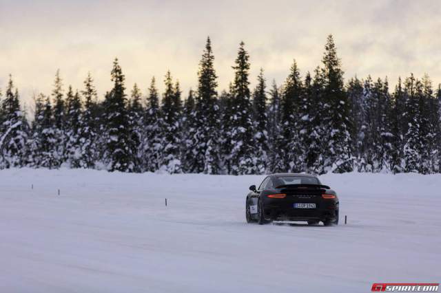 Porsche Winter Driving Experience Slalom