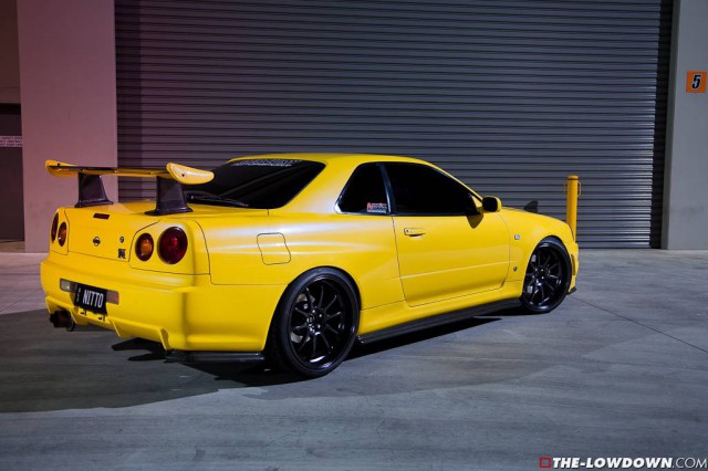 1000hp Lightning Yellow Nissan GT-R Skyline V-Spec  rear