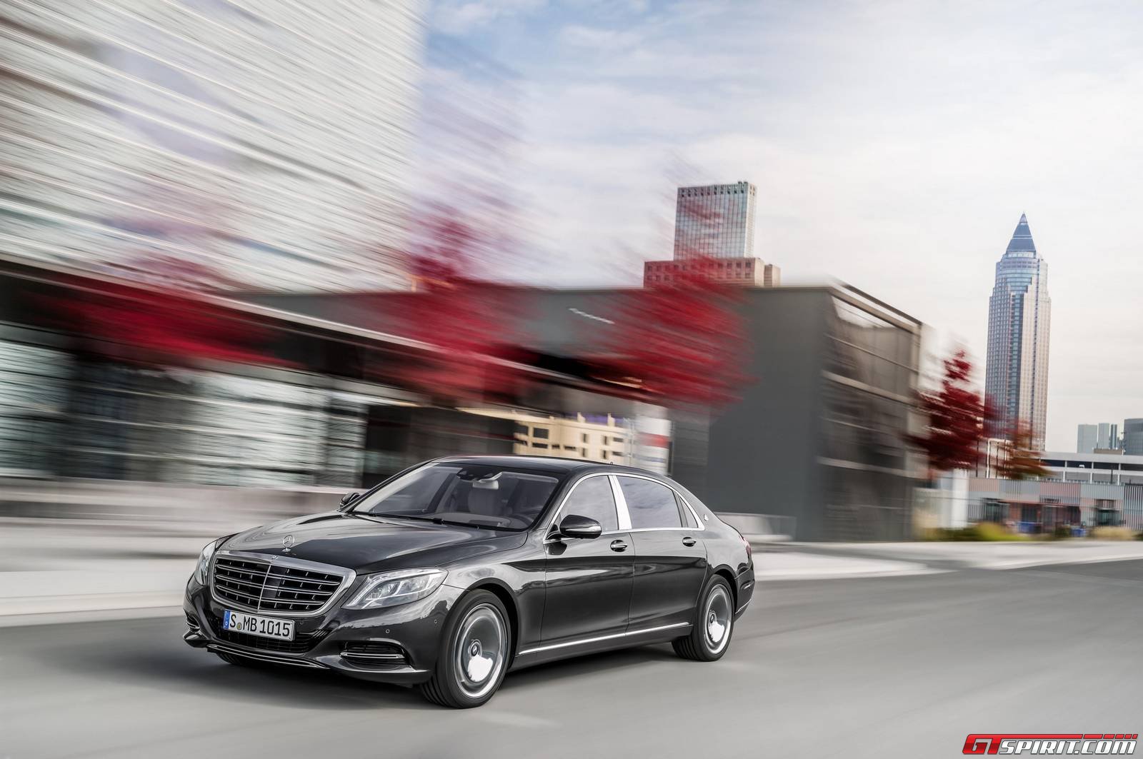 2015-mercedes-maybach-s600-2