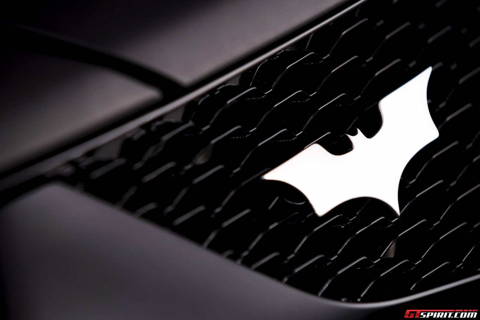 Batman Nissan Juke Photo 4