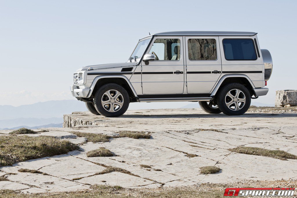 2013 Mercedes-Benz G-Class with G 63 AMG and G 65 AMG Photo 3