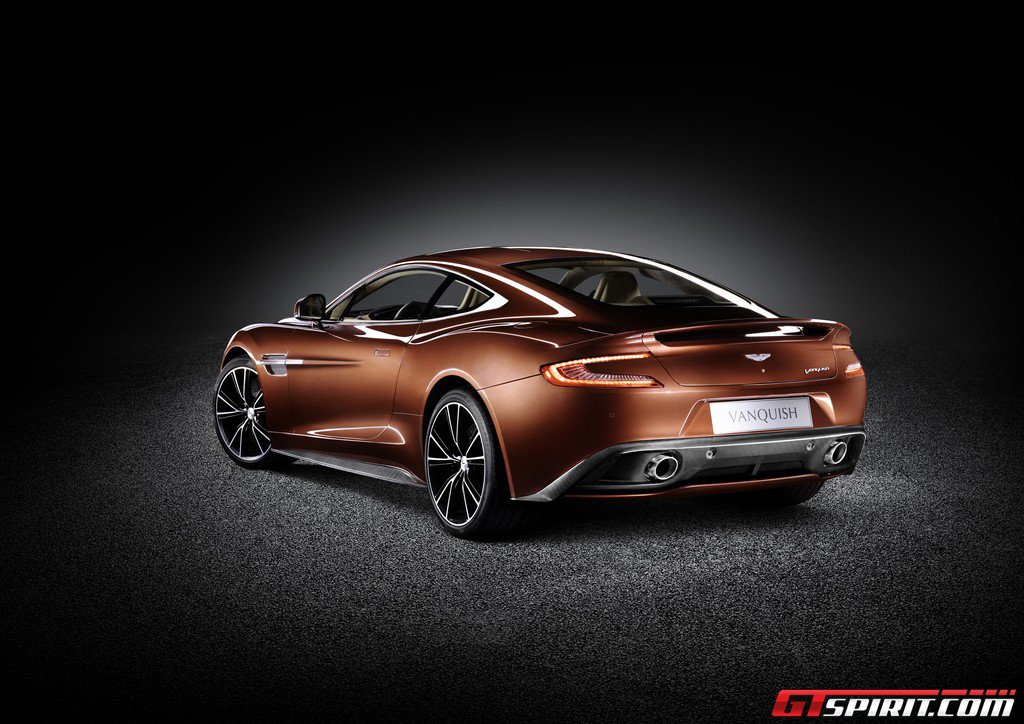 Official Pictures and Video Aston Martin AM 310 Vanquish Photo 2