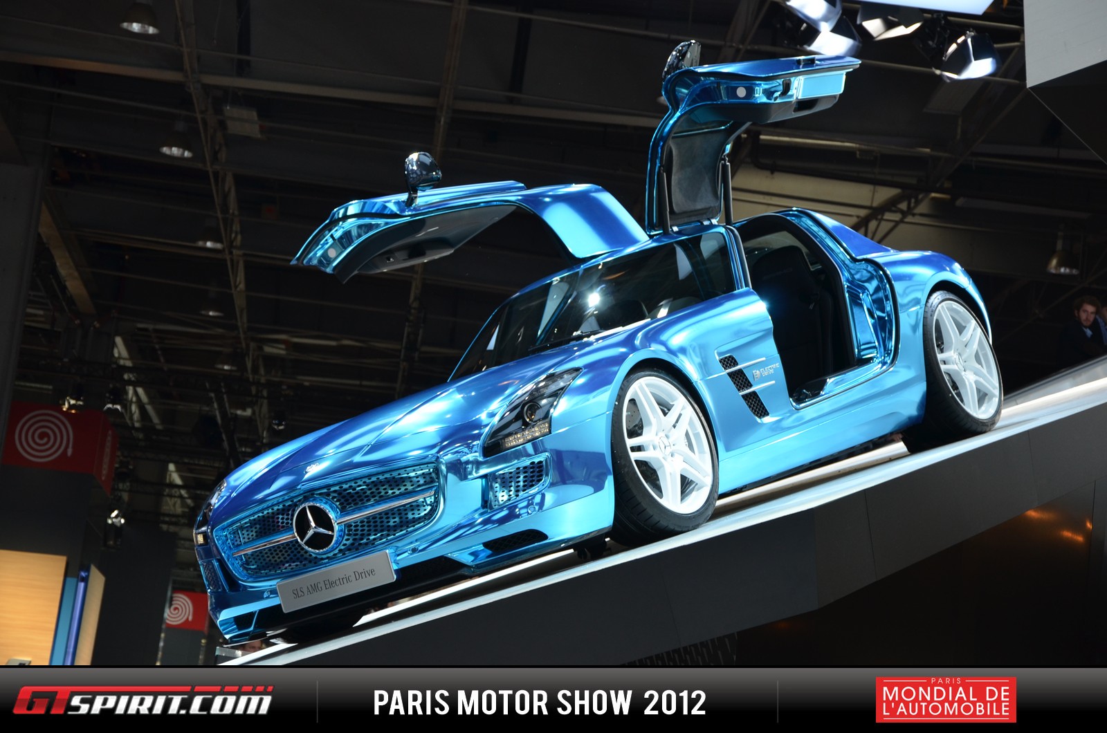 Paris 2012 Mercedes-Benz SLS AMG Coupé Electric Drive Photo 8