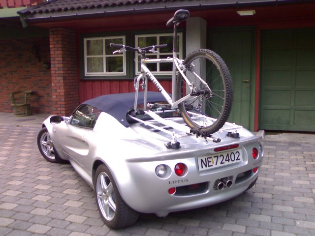 Lotus Elise With Bike Rack